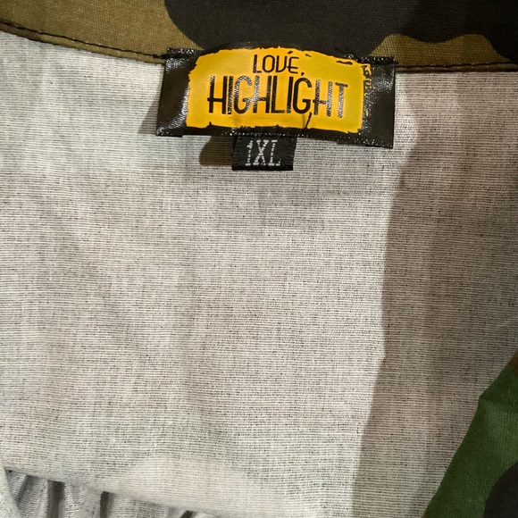 Camo Peplum Top XL | Statement Ruffle Plaid Hem | Streetwear Chic NWOT - Picture 5 of 9